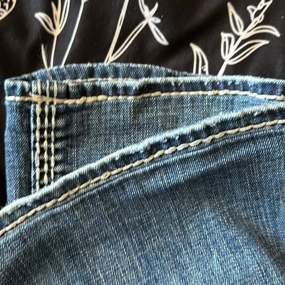 Rock Revival low rise jeans - Picture 3 of 10